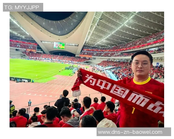 2025年中国足球观众人数统计国足对澳大利亚赛事吸引超七万人观赛